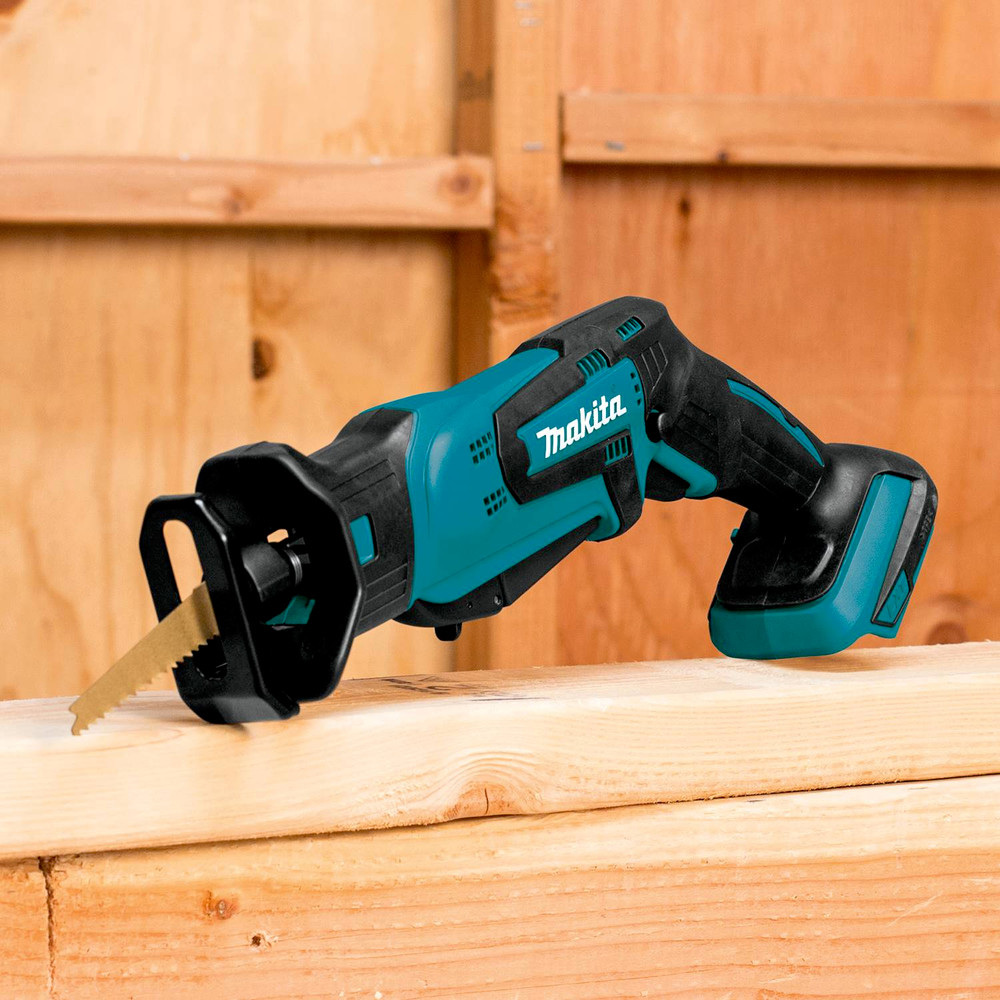 MAKITA TOOLS XT1500 18V CORDLESS COMBO KIT - Image 12